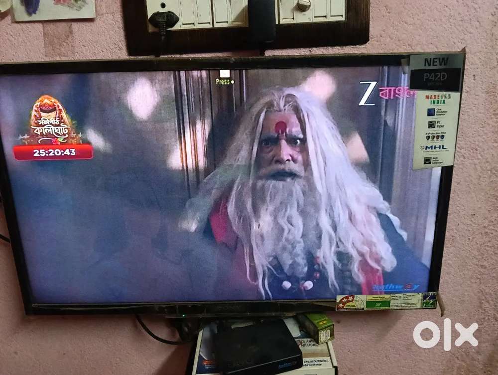Sony tv29 new  p42d series