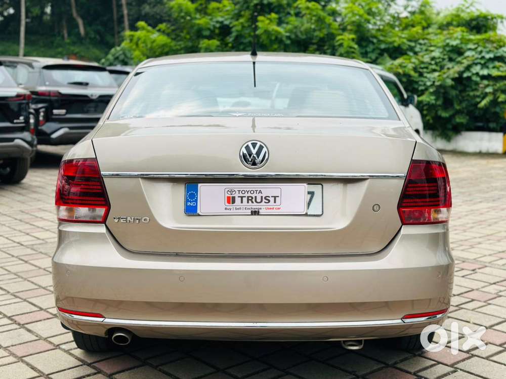 Volkswagen Vento [2015-2017] 1.6 Highline Plus, 2016, Petrol