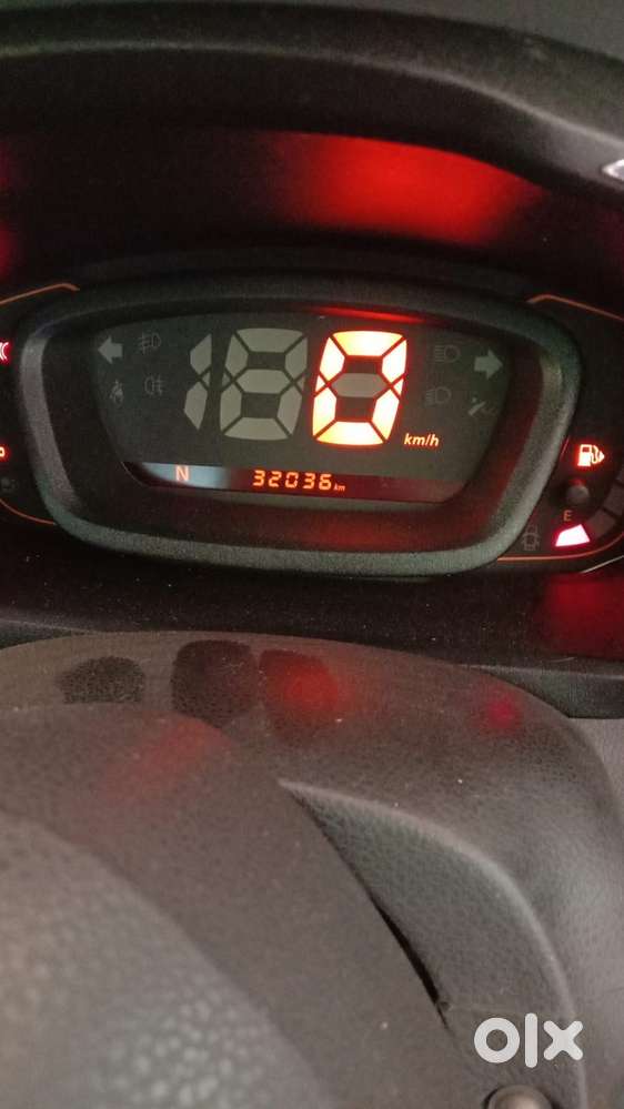 Renault Kwid 2019 Petrol Well Maintained