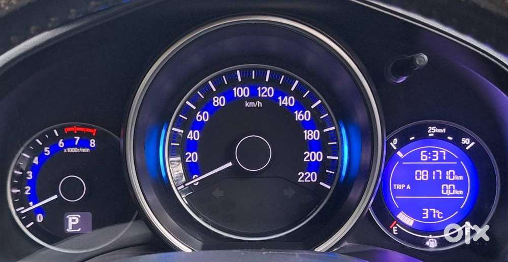 Honda Jazz V Automatic, 2016, Petrol