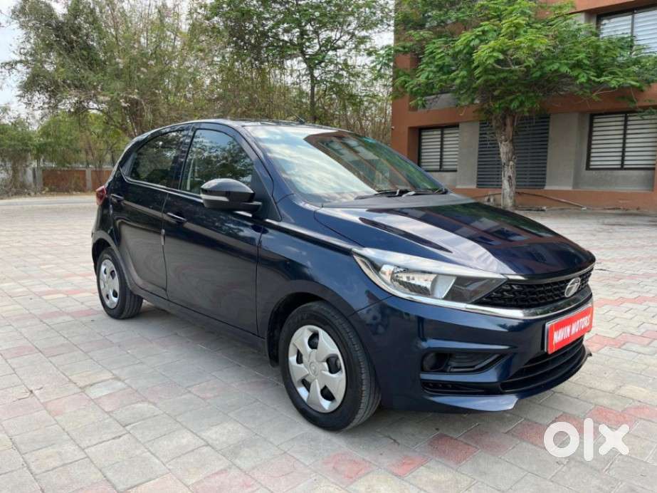 Tata Tiago 1.05 Revotorq Xt Option, 2023, Petrol