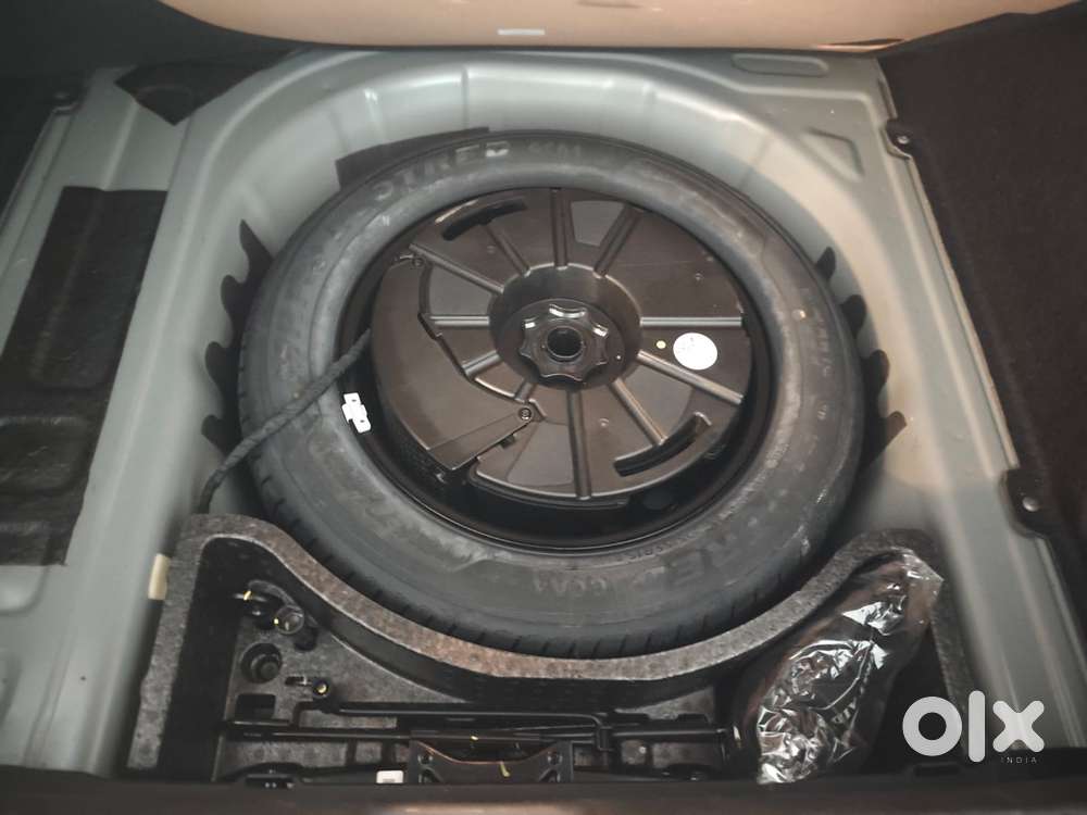 Volkswagen Virtus 1.0 Topline Tsi At, 2023, Petrol