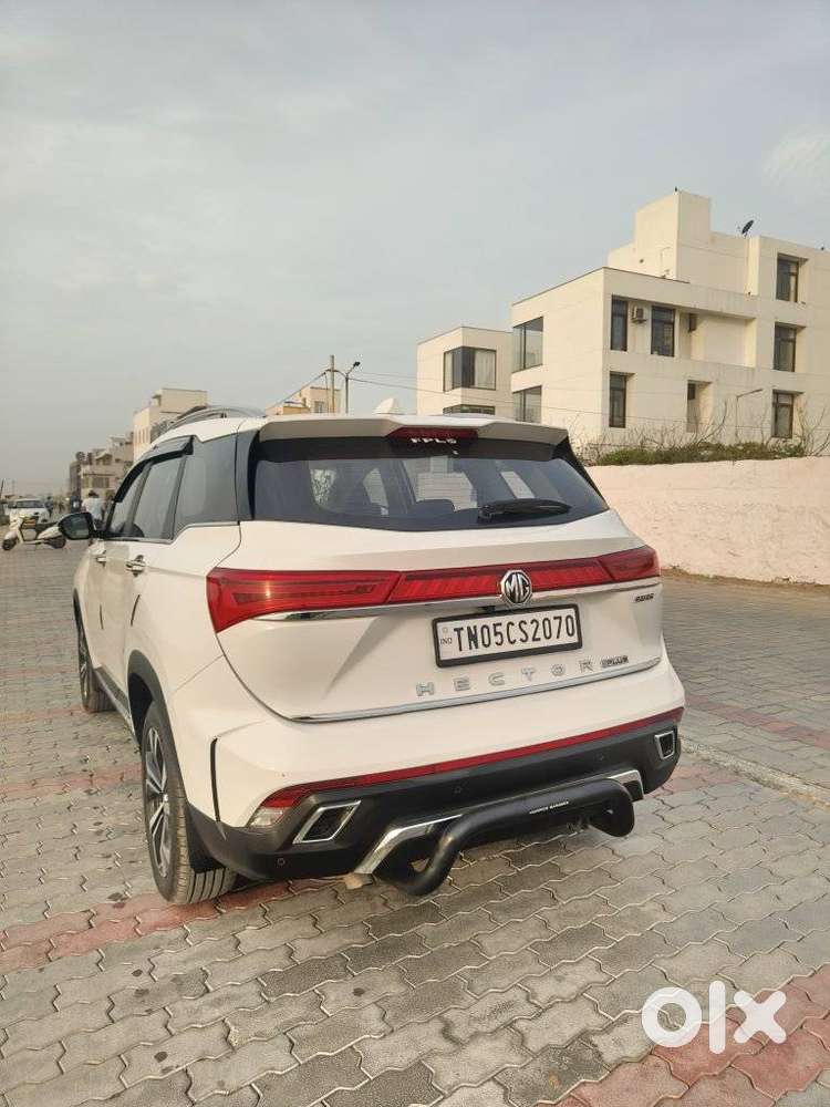 Mg Hector Plus Savvy Pro 1.5 Turbo Petrol Cvt 7 Str, 2024, Petrol