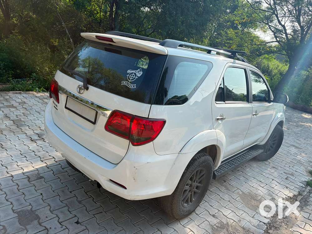 Toyota Fortuner Diesel 2013