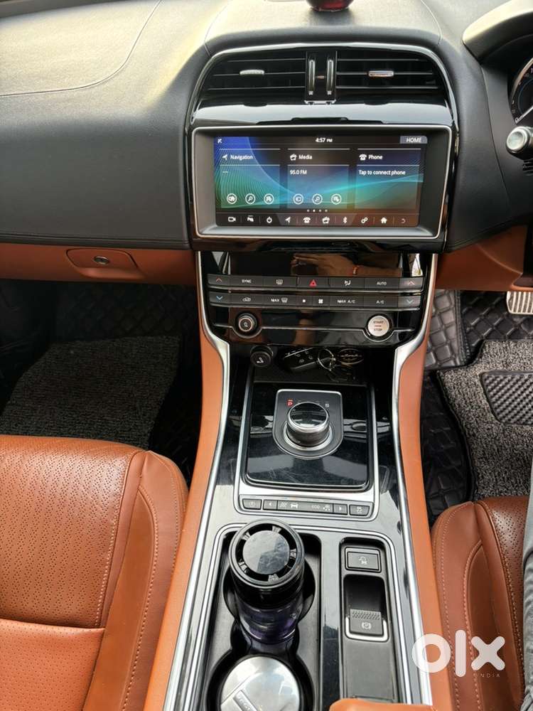 Jaguar Xe 2019 Petrol 27988 Km Driven