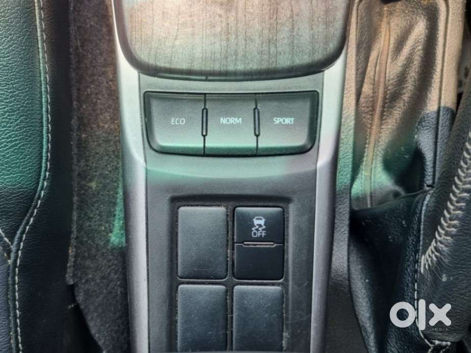 Toyota Fortuner 4x2 At 2.8 Diesel, 2022, Diesel