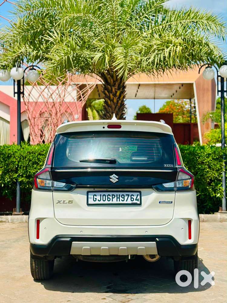Maruti Suzuki Xl6 1.5 Zeta Mt, 2022, Petrol