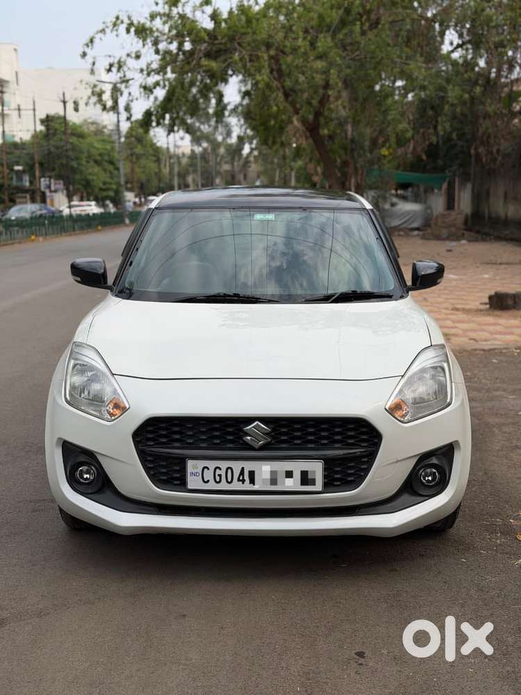 Maruti Suzuki Swift Vxi + Manual, 2022, Petrol