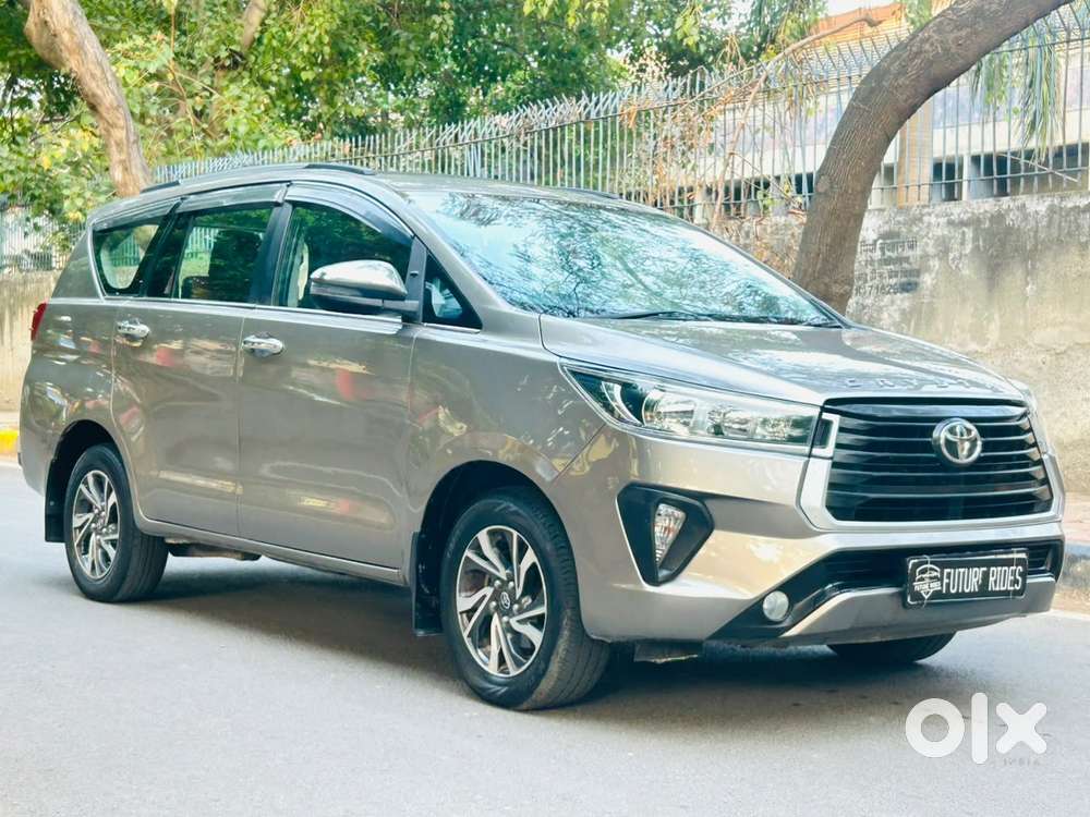 Toyota Innova Crysta [2020-ongoing] 2.4 Gx 7 Str, 2022, Diesel