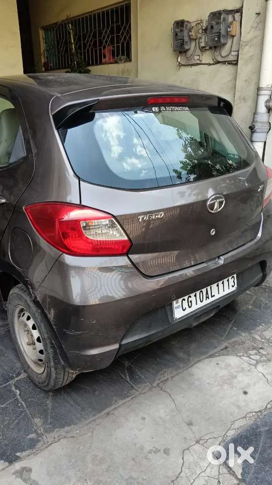 Tata Tiago अच्छी कंडीशन में