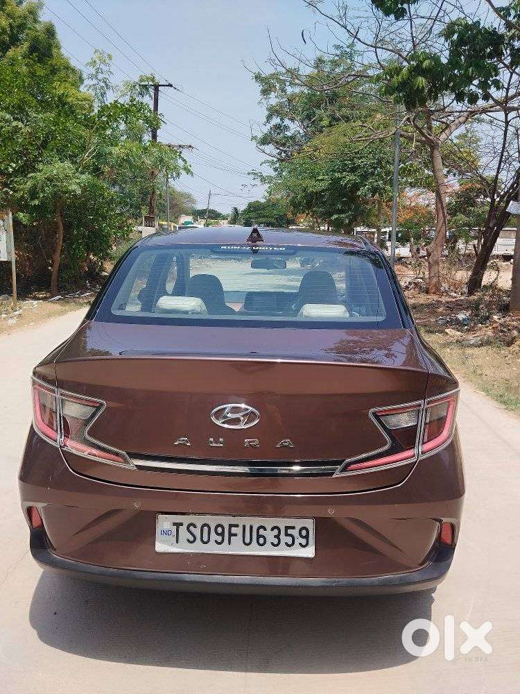 Hyundai Aura Sx Plus Automatic, 2022, Petrol