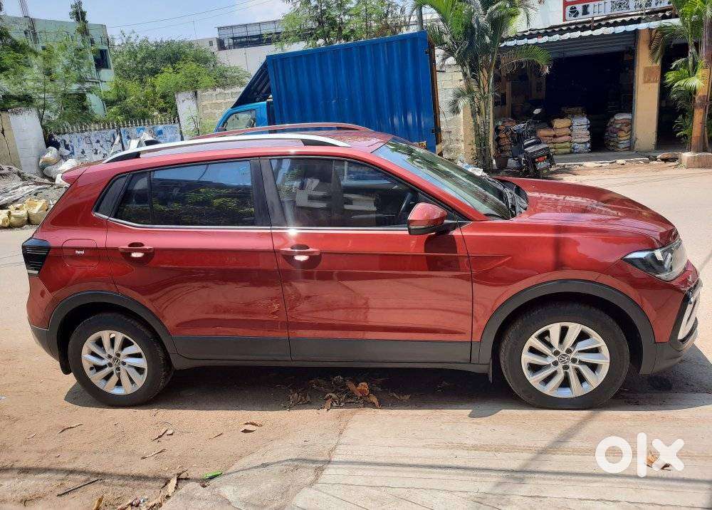 Volkswagen Taigun 1.0 Tsi Highline At, 2022, Petrol