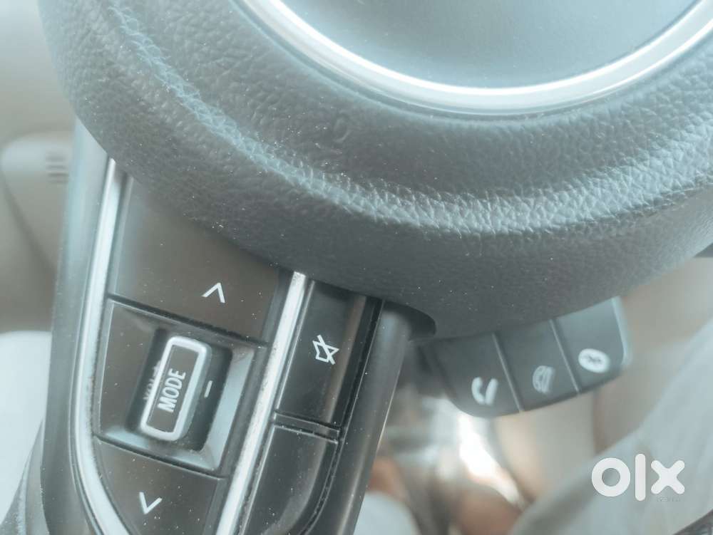 Maruti Suzuki Swift Dzire Vxi Optional, 2024, Petrol