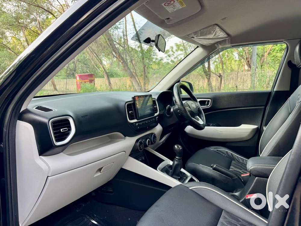 Hyundai Venue S, 2022, Petrol
