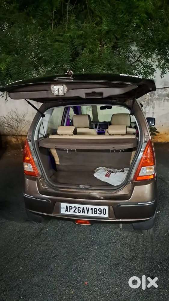 Maruthi Suzuki Zen Vxi Estilo ,top End Modal, Colour:- Dusky Brown