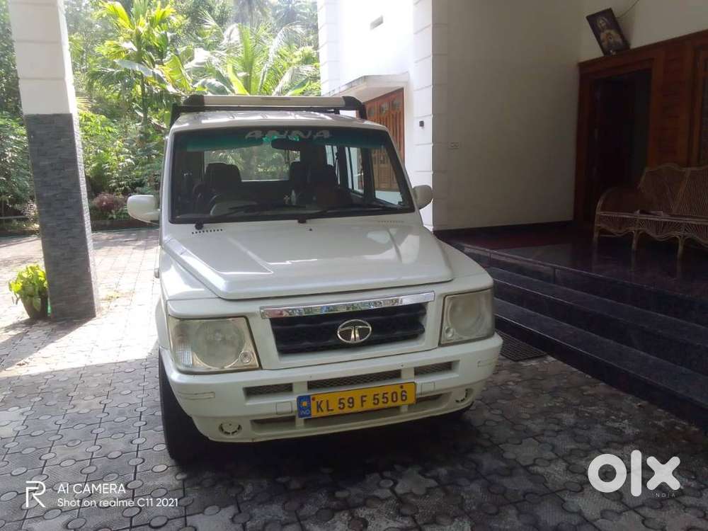 Tata Sumo Gold 2012