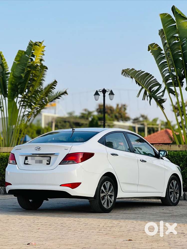 Hyundai Fluidic Verna 1.6 Vtvt Sx, 2015, Petrol