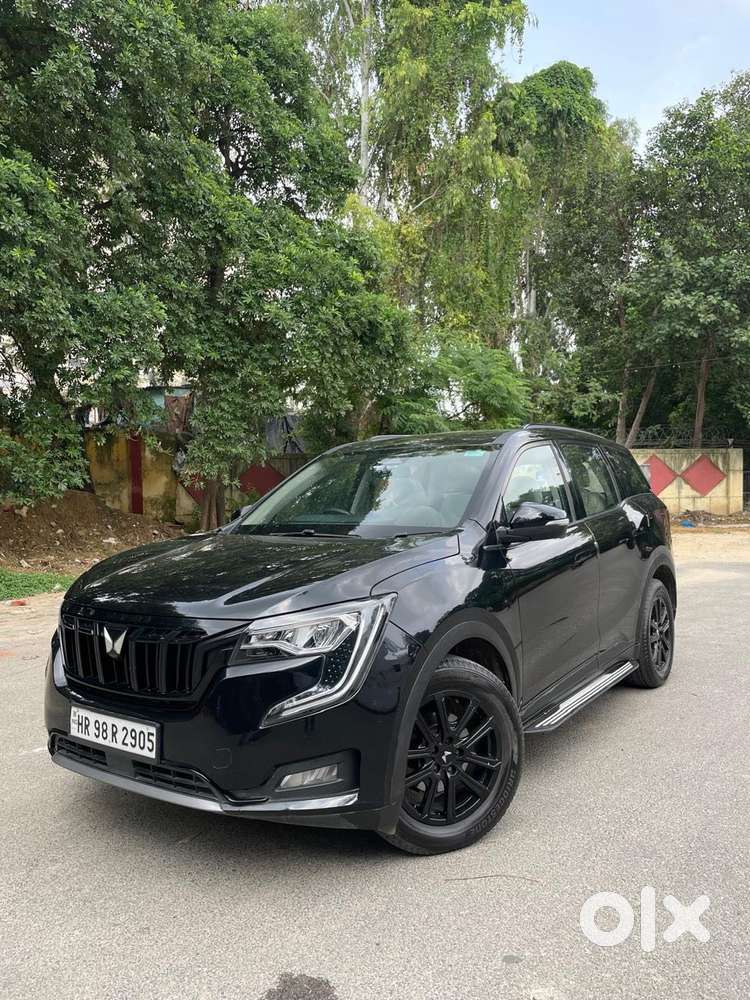 Mahindra Xuv700 2.0 Ax 7 Petrol At Str, 2024, Petrol