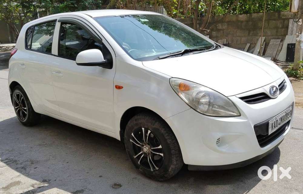 Hyundai I20 Magna, 2010, Petrol