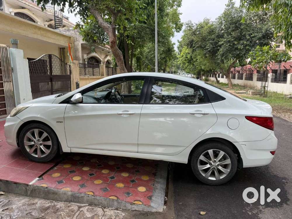 Hyundai Verna 2011 Vtvt Sx – Good Condition – Single Owner