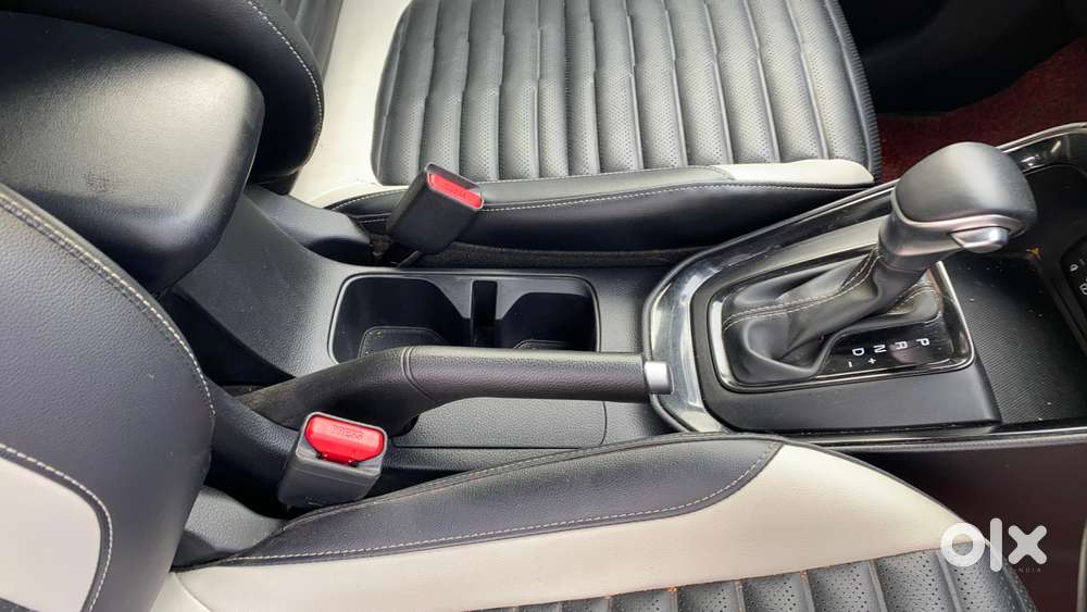 Kia Sonet Gtx Plus Turbo Dct, 2024, Petrol