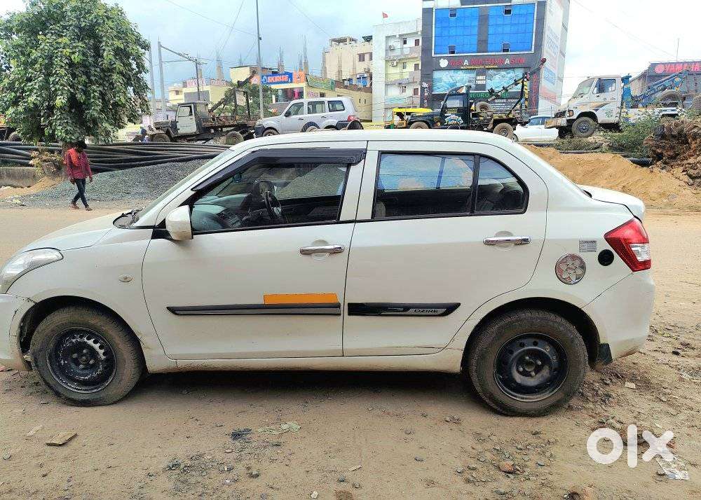 Maruti Suzuki Dzire 1.2 Vxi Cng, 2020, Cng & Hybrids