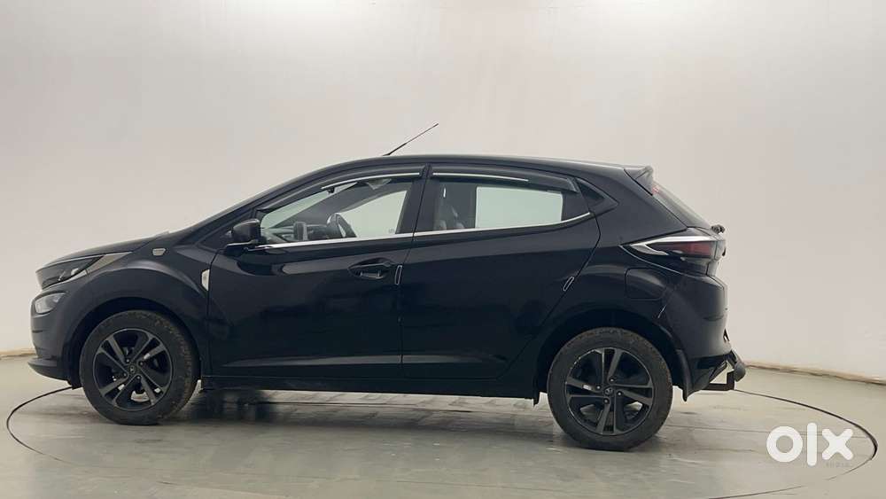 Tata Altroz 1.2 Xz Plus Dark Edition, 2022, Petrol