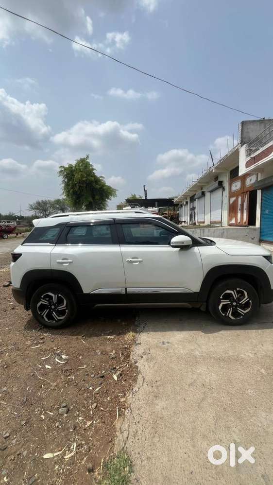 Maruti Brezza Petrol 2024 Variant