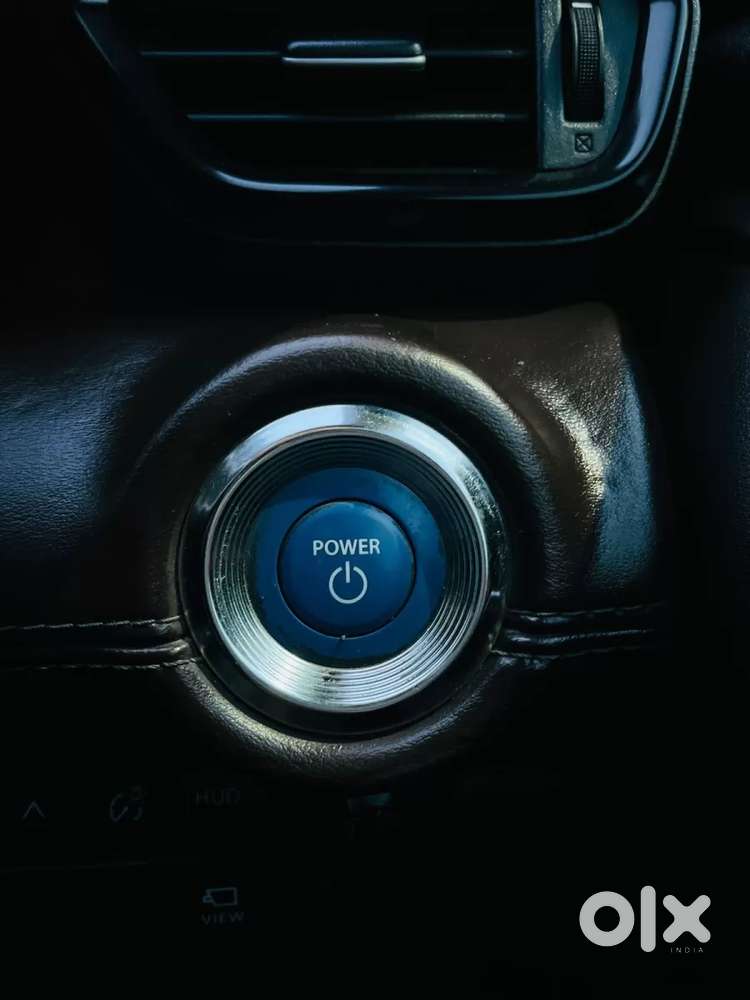 Toyota Urban Cruiser Hyryder 1.5 V Hybrid, 2023, Petrol