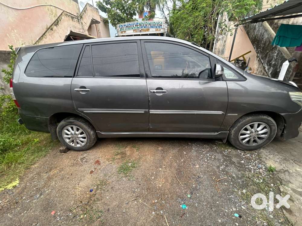 2013 Toyota Innova 2.5 Vx