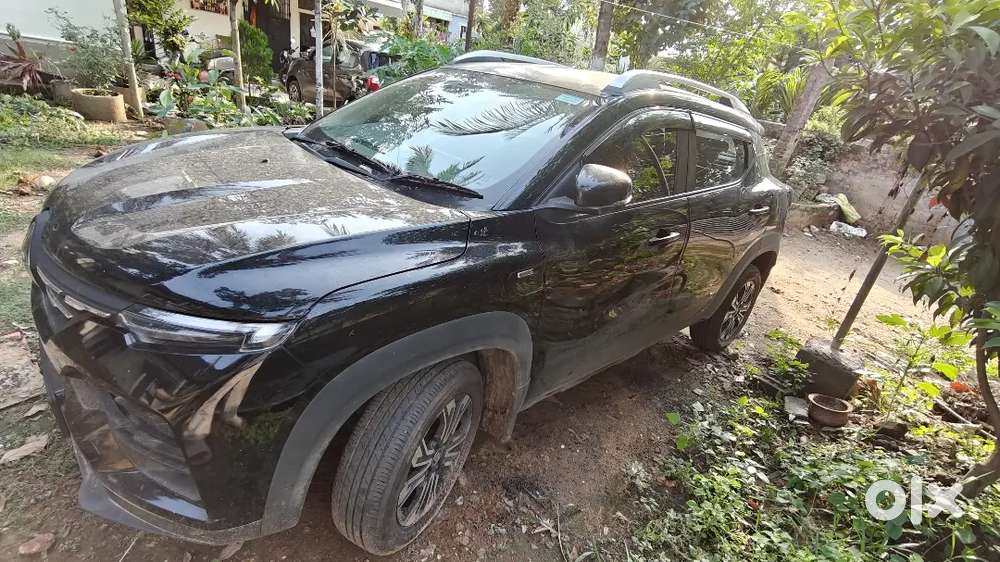 Selling 9 Months Renault Kiger