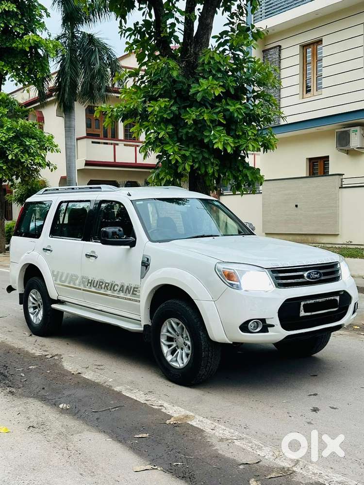 Ford Endeavour 2015 Diesel Well Maintained