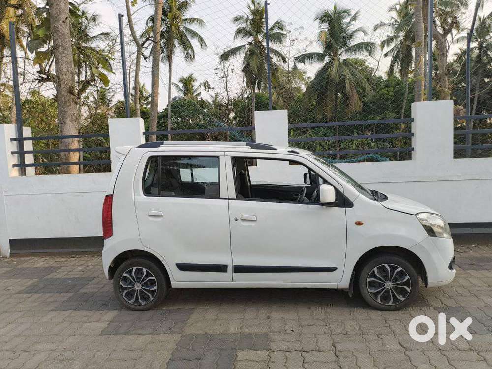 Maruti Suzuki Wagon R Vxi, 2011, Petrol
