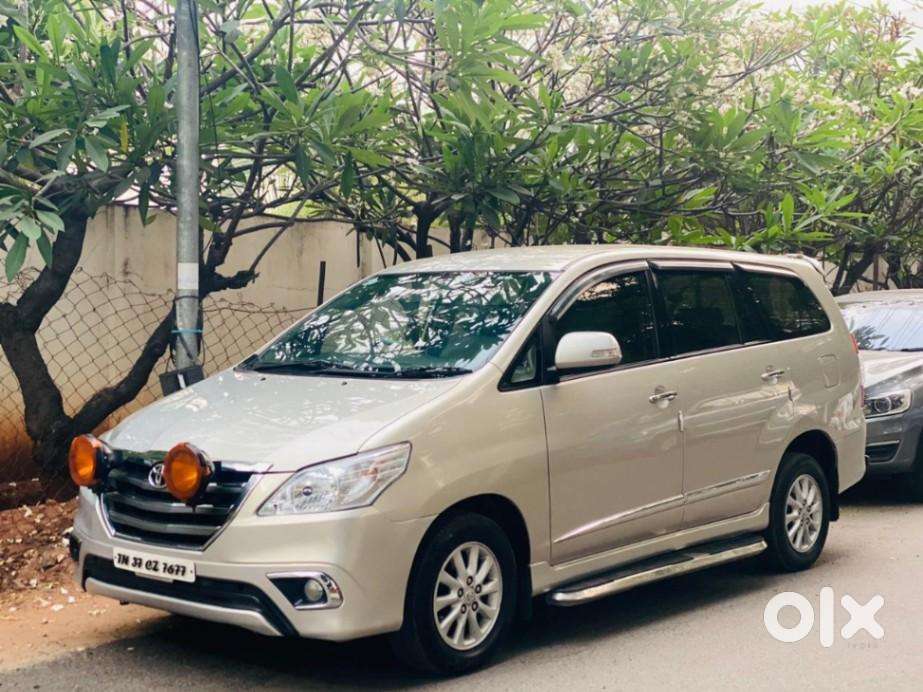 Toyota Innova 2.5 V 8 Str, 2014, Diesel