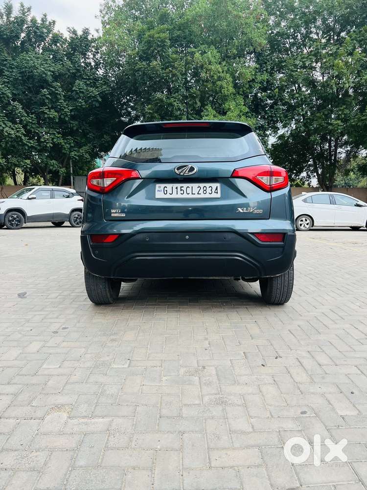 Mahindra Xuv300 1.2 W6 Amt Petrol, 2021, Cng & Hybrids