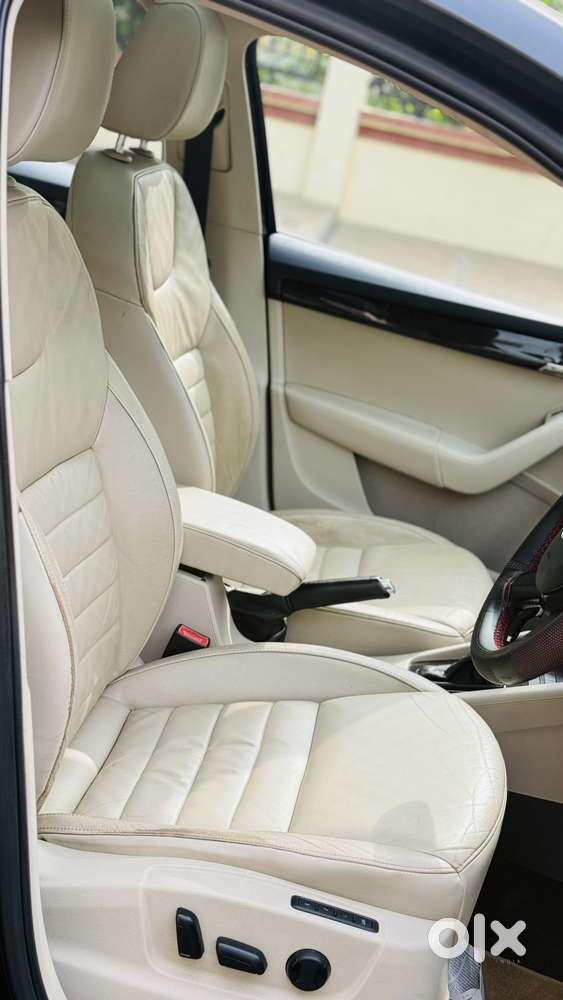 Skoda Octavia Elegance 1.8 Tsi At, 2014, Petrol