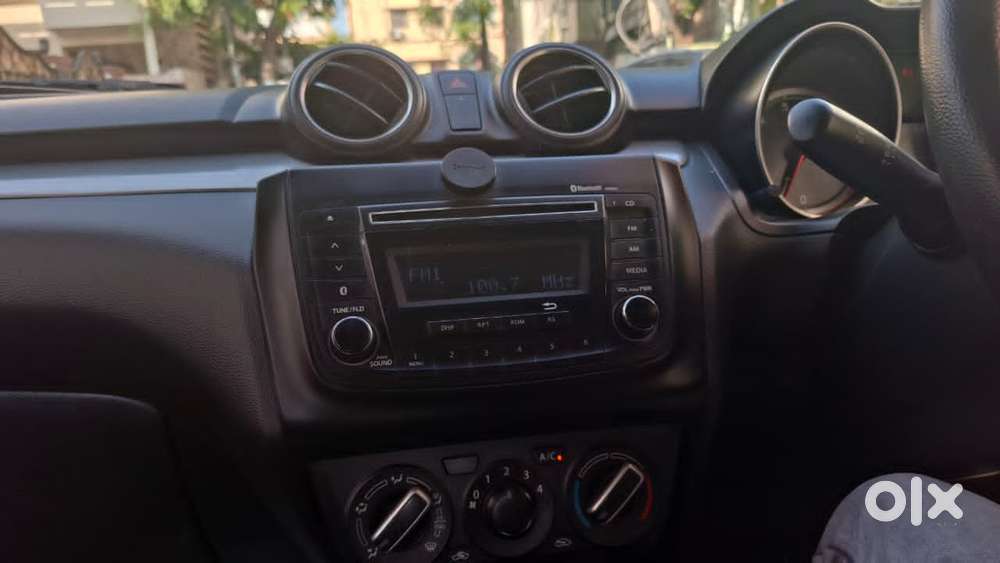 Maruti Suzuki Swift 2018 Amt Vxi, 2018, Petrol