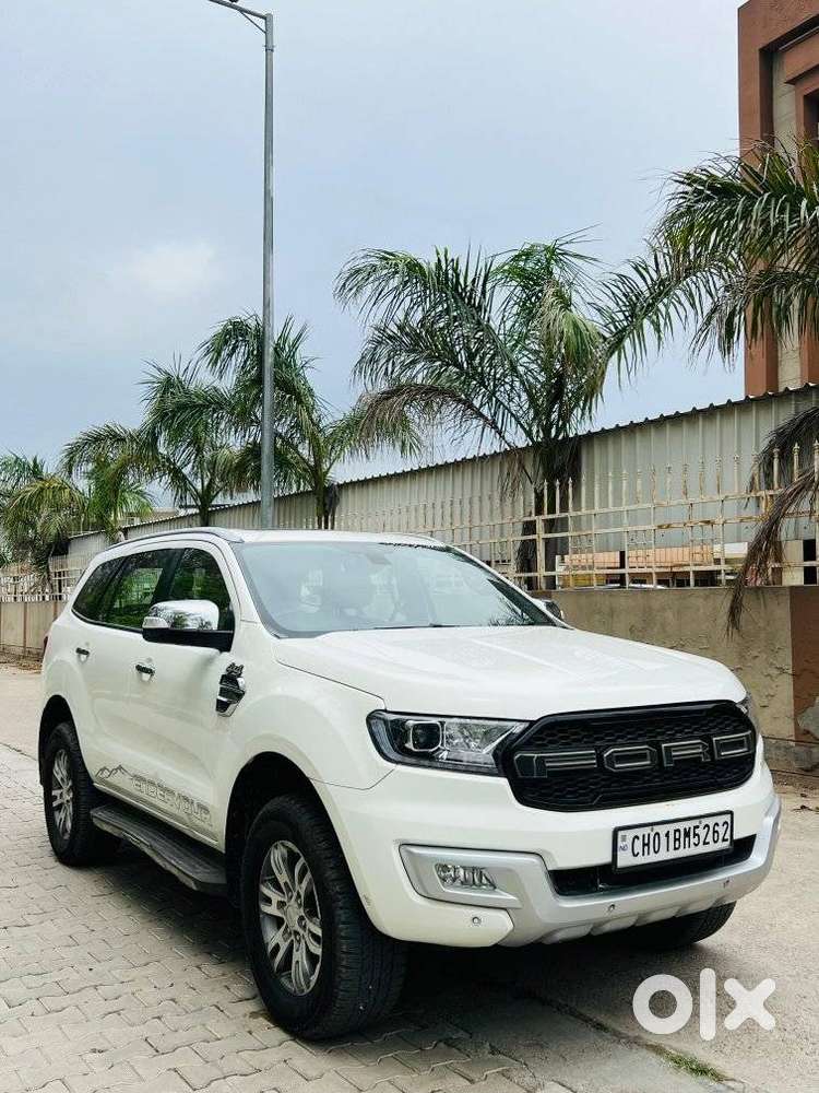 Ford Endeavour 3.2 Titanium At 4x4, 2017, Diesel