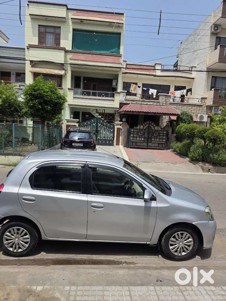 Toyota Etios Liva V 2019 Petrol Well Maintained