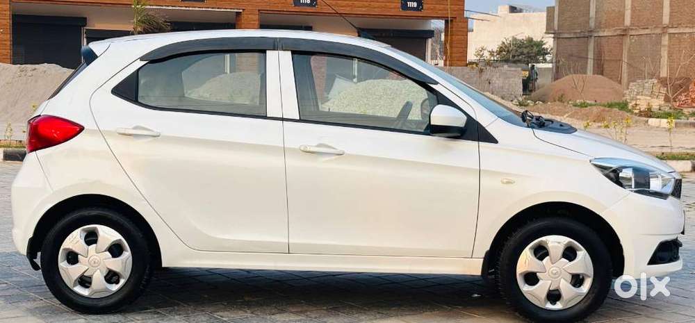 Tata Tiago 1.05 Revotorq Xt, 2018, Petrol