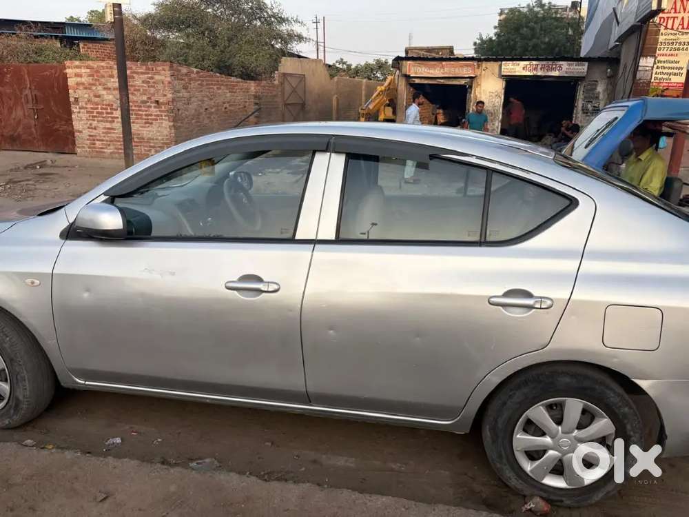 Nissan Sunny 2013 Petrol +cng Fitted Well Maintained