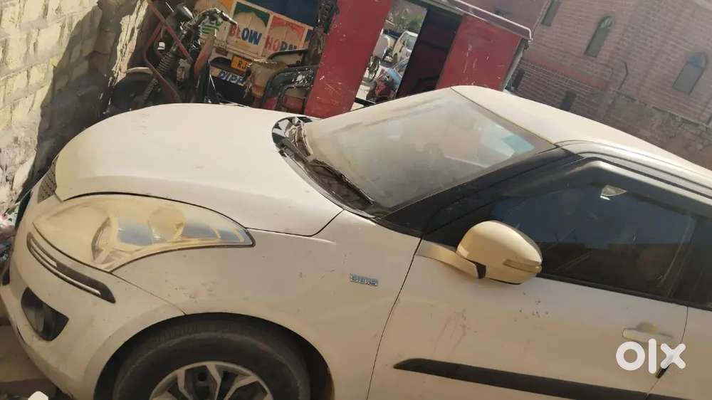 Maruti Suzuki Swift 2012 Diesel 90000 Km Driven