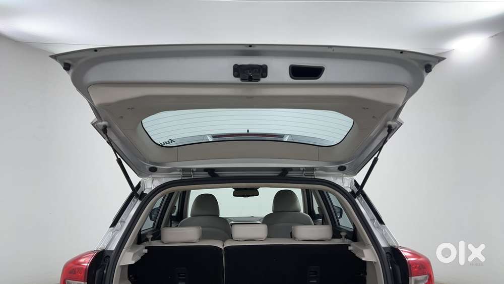 Mahindra Xuv300 W8 Option, 2021, Petrol
