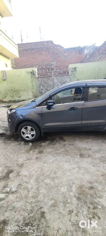 Ford Ecosport 2015 Diesel 140000 Km Driven