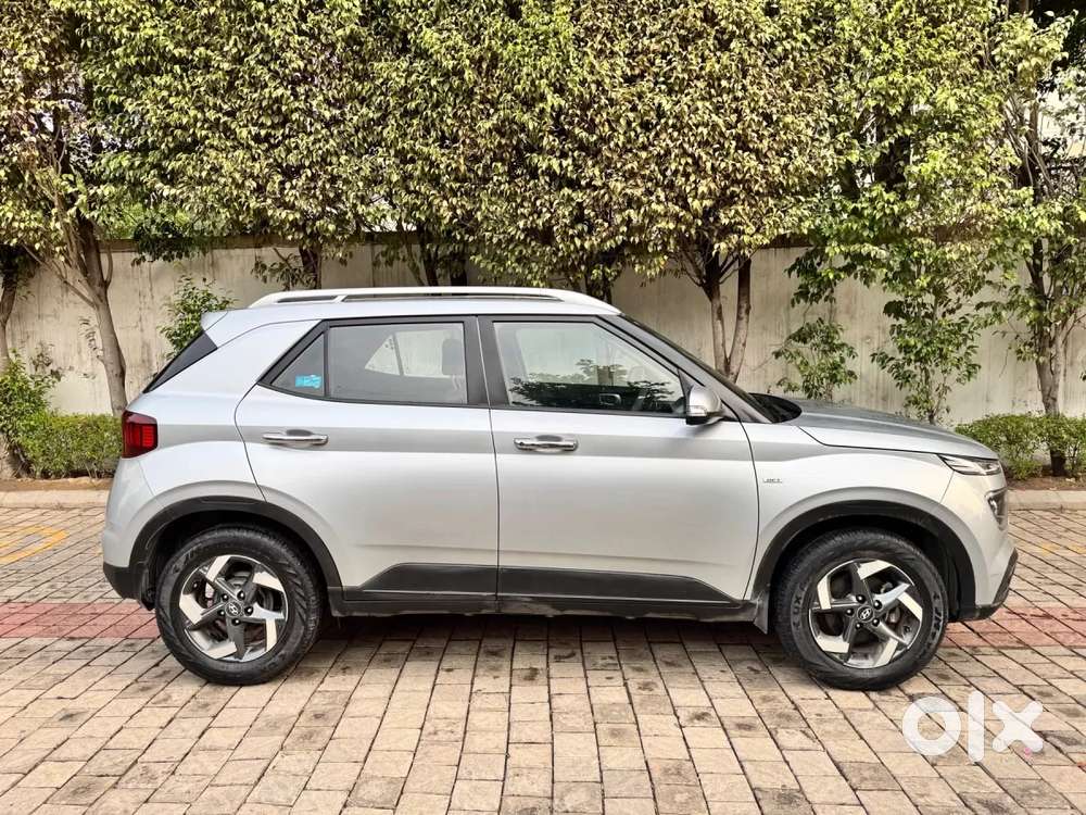Hyundai Venue 1.0 Sx (o) Turbo Dct, 2019, Petrol