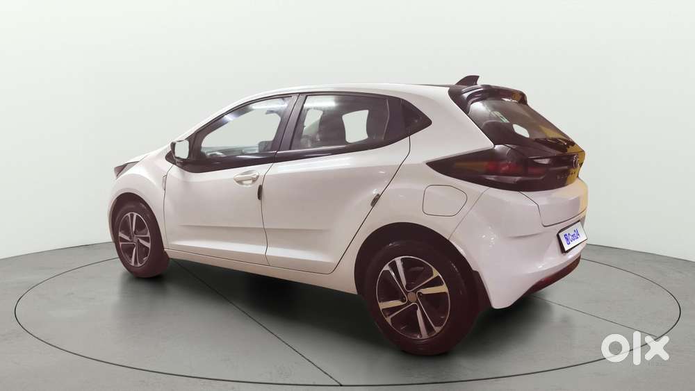 Tata Altroz Xz Plus (s) Icng, 2023, Cng & Hybrids