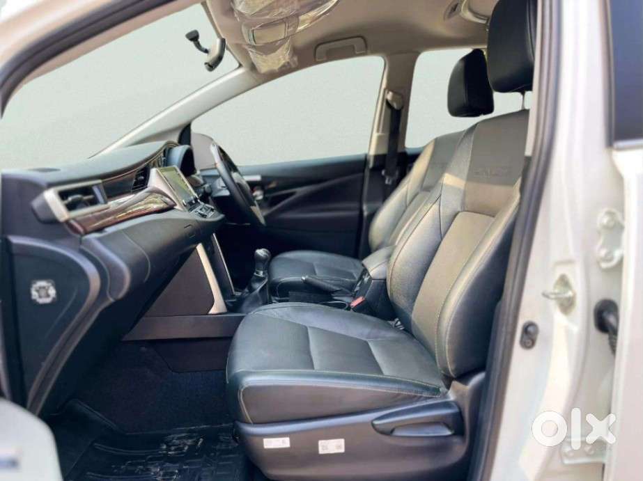 Toyota Innova Crysta [2020-ongoing] 2.4 Zx 7 Str, 2024, Diesel