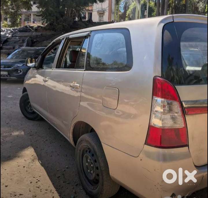 Toyota Innova 2.5 G (diesel) 8 Seater, 2007, Diesel