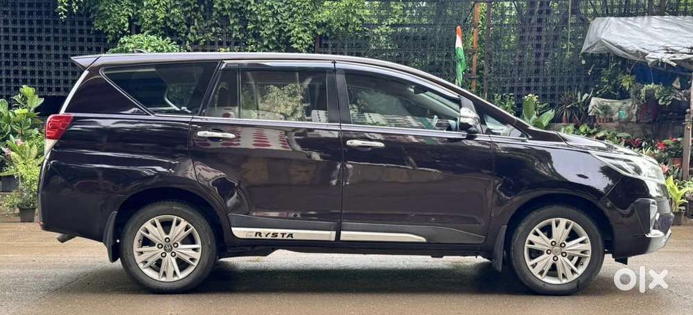 Toyota Innova Crysta 2.7 Zx At, 2016, Diesel