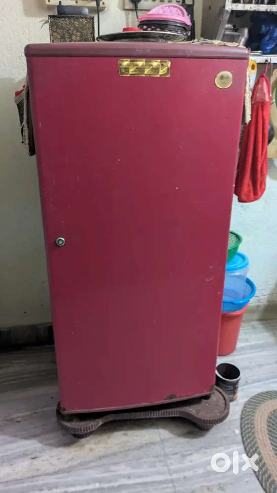 LG fridge for sale working condition